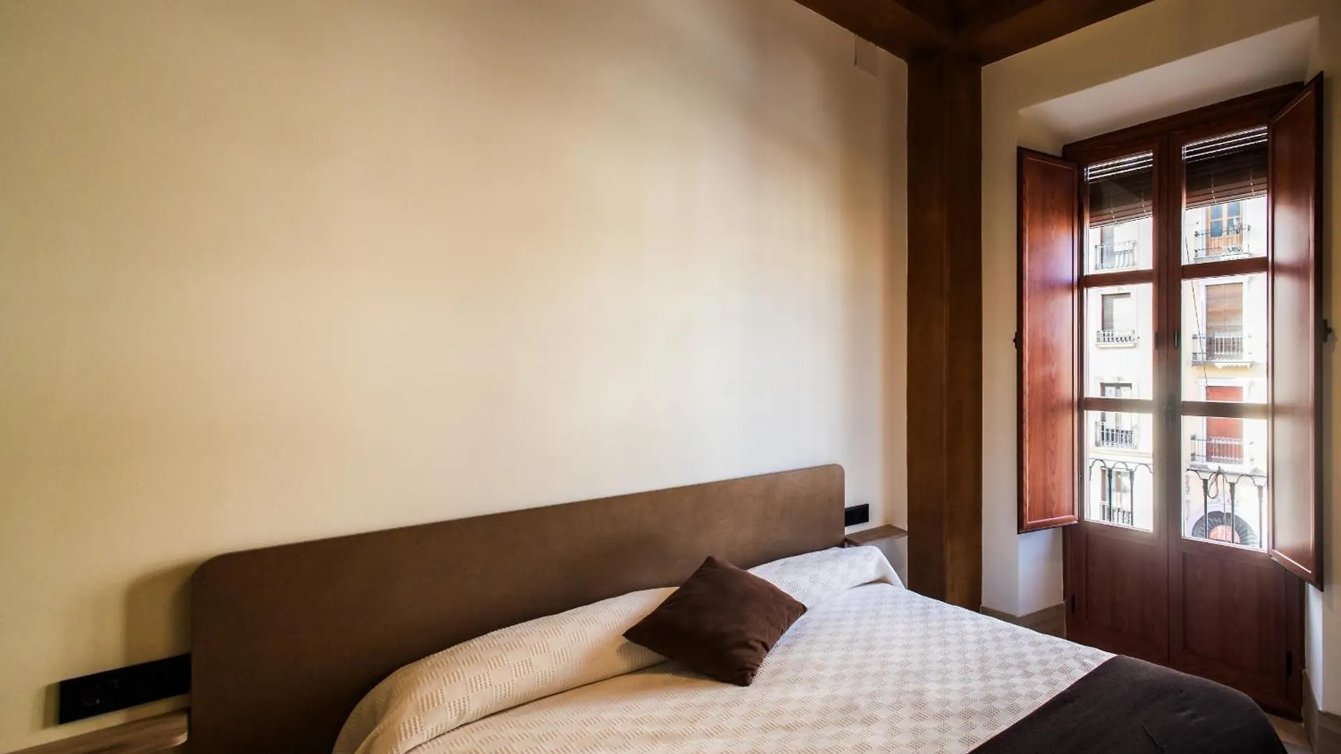 Apartamentos Reyes Catolicos Granada Apartment