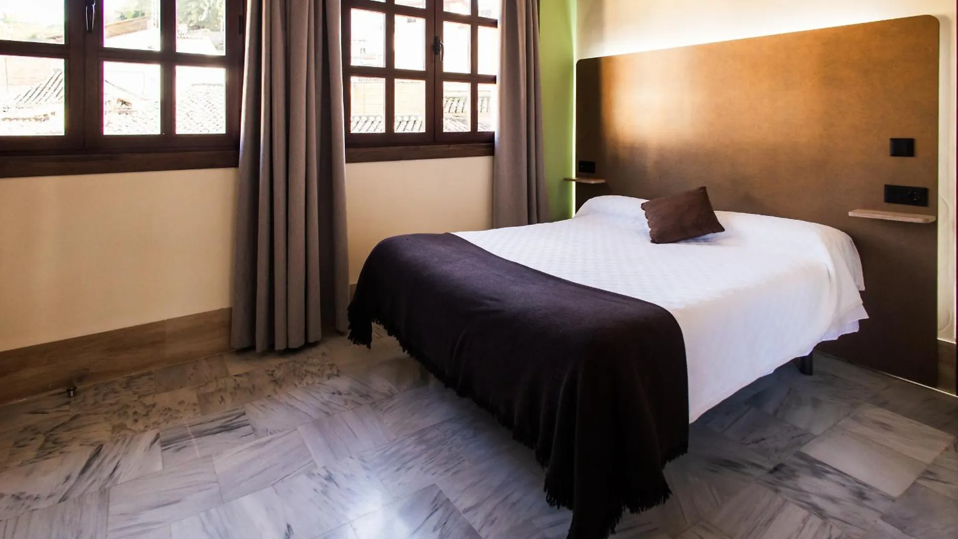 Apartamentos Reyes Catolicos Granada Apartment